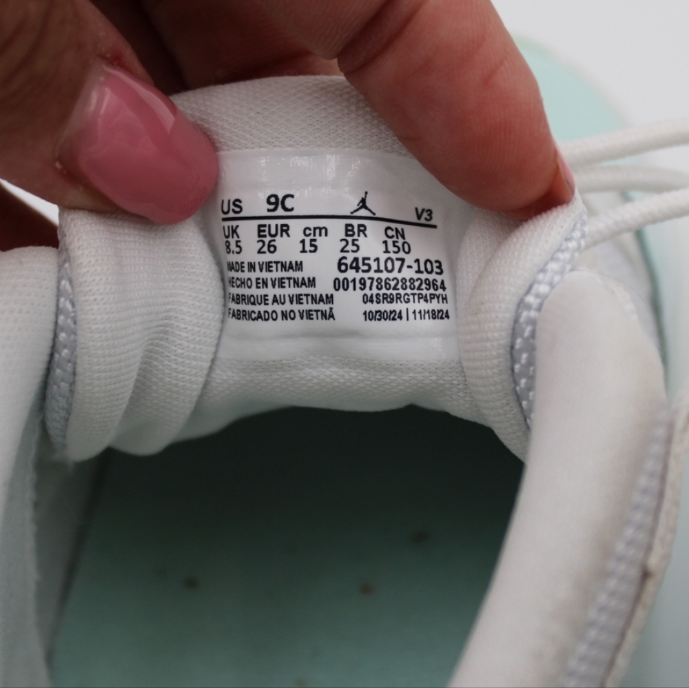 Jordan 11 Retro Low (TD) Size 9C – Style 645107-103 - Picture 6 of 10